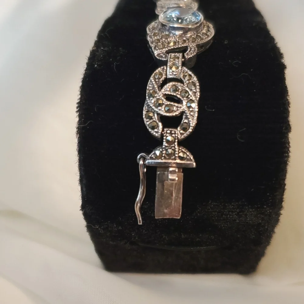 💙MARCASITE BLUE TOPAZ/925 STERLING SILVER/ LINK BRACELET 💙 VTG FIRM PRICE⭐